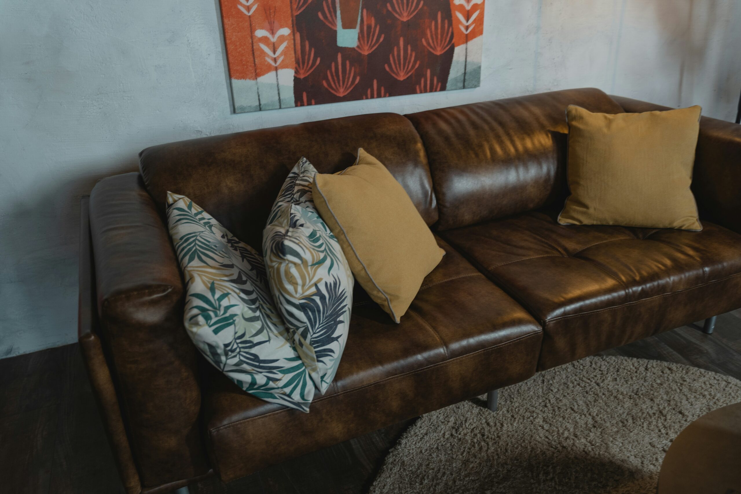 Reasons to call the professionals for leather furniture repair